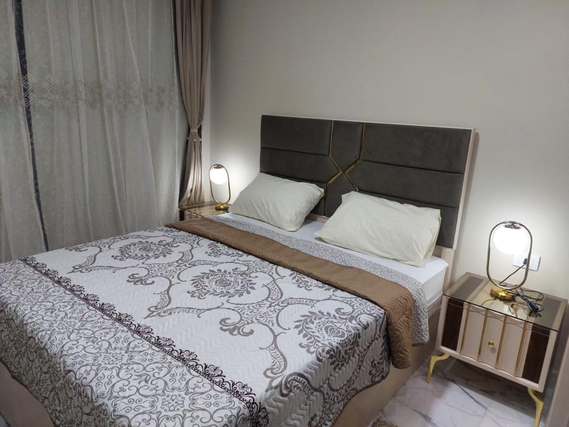 Porto Said بورتوسعيد Apartment 'Ezbet Shalabi el-Rudi Екстериор снимка